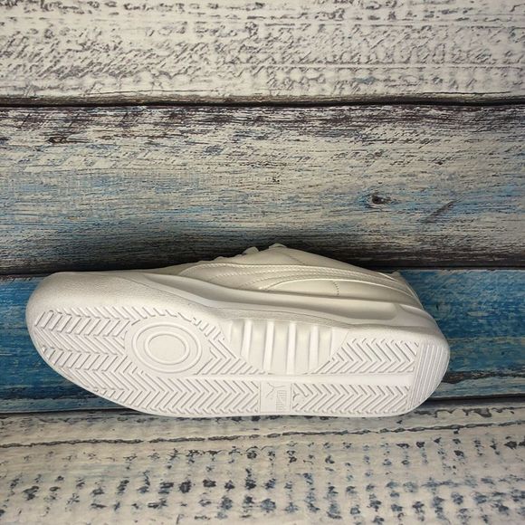 NWB PUMA California Monochrome Women’s White Puma - Picture 6 of 8